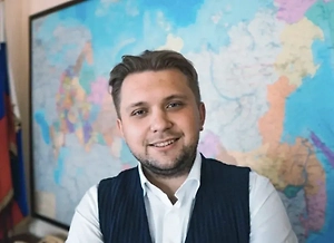 Апробация должна показать реальную картину: хватает ли кадров, техники, времени, насколько полезна программа детям. И если обнаружатся проблемы, их необходимо устранить до обязательного введения курса