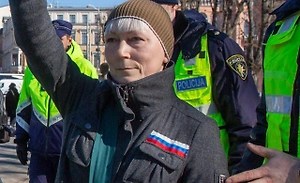 Суд Латвии отменил приговор Елене Крейле за демонстрацию российской символики