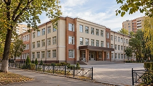 Сирены прервали уроки: Школьников в Краснодаре спрятали из-за атаки дронов