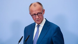 Поговорили и разошлись: Мерц признал отсутствие решений по Украине на саммите ЕС