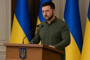 «Мы за перемирие, но наносим удары»: В ГД удивились странной позиции Зеленского по НПЗ