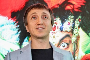 Комик Денис Дорохов оплатил 10 операций детям из Дагестана