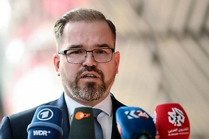 Дрон засекли, но сбивать не стали: Министр обороны Литвы обвинил во всём туман