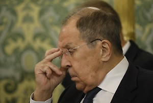 «Это будет конец его режима»: Лавров объяснил, почему Зеленский постоянно срывает переговоры