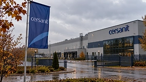 Польский завод Cersanit полностью остановил работу на Украине после взрывов