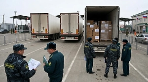 Две тонны яда под видом добавок: Таможенники вскрыли фуры из Турции и обомлели от масштаба контрабанды