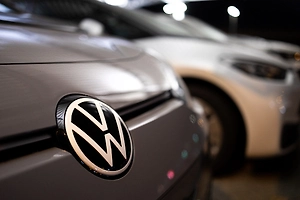 Volkswagen отзывает почти 73 тысячи электромобилей из-за брака батарей