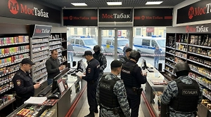 Полиция провела пятичасовой рейд в магазине «МосТабак»
