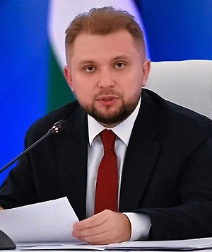 По действующим правилам Налогового кодекса при покупке квартиры в браке семья может иметь право на два имущественных налоговых вычета, даже если в документах собственником указан только один из супругов. Многие об этом не знают и рискуют не воспользоваться возможностью вернуть часть уплаченного налога.