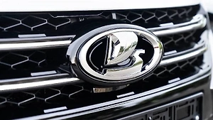 Названы реальные цены на автомобили Lada в дилерских центрах