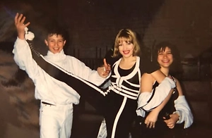 Шаляпин поздравил Дубцову с днём рождения и показал общее детское фото