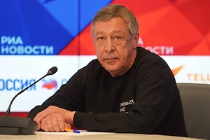 Высоцкий оценил игру Ефремова в первом спектакле после освобождения из тюрьмы