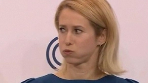 Politico выдала Каллас премию за «худший покерфейс»