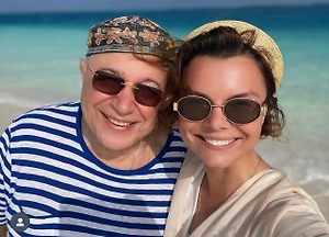 «Волшебство»: Брухунова похвасталась роскошным подарком от Петросяна на День влюблённых