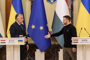 Зеленский заявил, что нахамил Орбану из-за блокирования помощи Украине