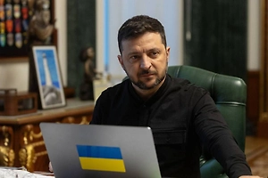 Манипулирующий темой выборов Зеленский отчаянно пытается «оттянуть неизбежное»