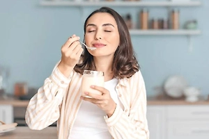 Раскрыта польза йогуртов с «живыми бактериями» 