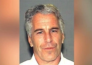 Девушку из краснодарского модельного агентства пытались завербовать на вечеринку Эпштейна