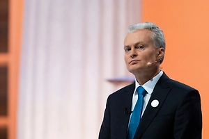 Президент Литвы призвал политиков в ЕС не «царапать» двери Кремля