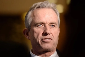 От кокаина с унитаза до министра: В Госдуме оценили карьерный взлёт Кеннеди-младшего