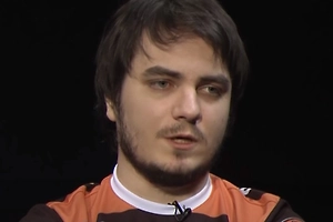 Выжить в США: Стример Мэддисон рассказал, как россияне моют туалеты в борьбе за каждый доллар