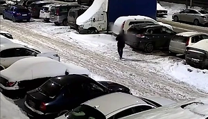 Пойман с поличным: Преступника, заминировавшего авто военного в Петербурге, писала камера