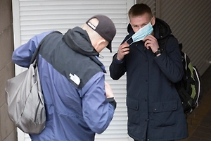 Каждый седьмой молодой украинец покинул страну в 2025 году