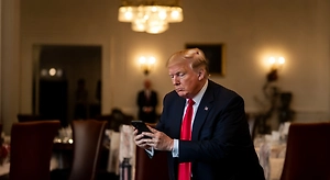 Трамп провёл переговоры с генсеком НАТО и лидерами трёх стран арабского мира