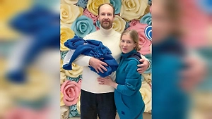 «Новость дня»: Звезда «Кухни» Тарасов предложил подписчикам выбрать имя для новорождённого сына