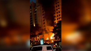 Мощный пожар охватил пятизвёздочный отель Fairmont The Palm в Дубае