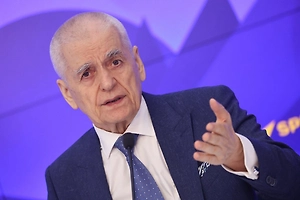 Онищенко: Россия держит под контролем вирусы, способные вызвать мировую эпидемию