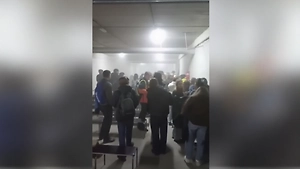 Дети пострадали в украинском лицее при взрыве боеприпаса ВСУ