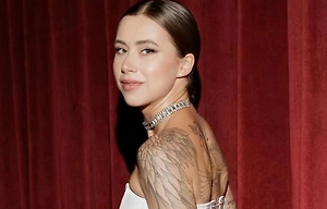 За несколько недель долг блогерши Митрошиной вырос на 5 млн и достиг 322 млн