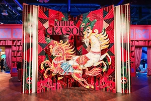 Кириенко и Голикова осмотрели выставку «Книга сказок» в Национальном центре «Россия»