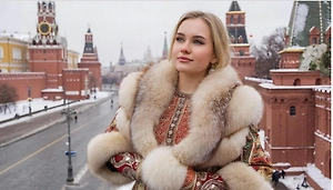 Прощай, студия: HR-эксперт объяснил, исчезнут ли фотографы на фоне популярности ИИ-фотосессий