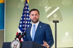 Делегация США прибыла в Милан с кортежем из 45 машин и охраной в 300 человек