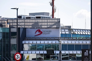 Сбой сканеров в аэропорту Брюсселя вызвал многочасовые очереди