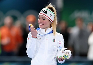 Италия возглавила медальный зачет после первого дня Олимпиады-2026