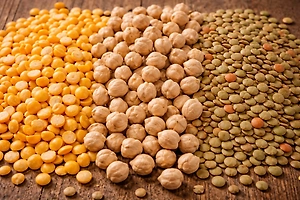 Не просто гарнир: Врач назвала три самых полезных блюда из гороха, чечевицы и нута