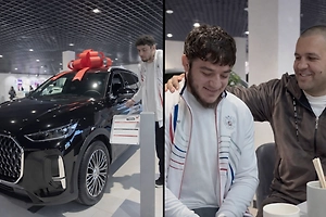 Умар Кремлёв подарил машину Бозигиту Исламгерееву после победы в Сербии