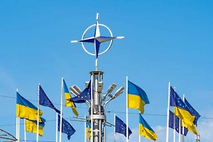 ЕС хочет расширить влияние в конфликте с Россией на Украине, заявил политолог