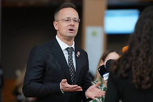 Сийярто обвинил Киев в отмене консультаций по «Дружбе» в последний момент