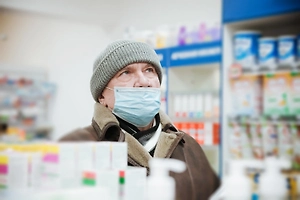 Не первые в мире: Врач поддержал идею продавать в России таблетки поштучно