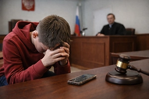 14-летнему мальчику из Череповца вынесли приговор за письмо о «минировании» школы