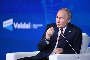 Путин откроет ряд объектов в Крыму в годовщину воссоединения с Россией