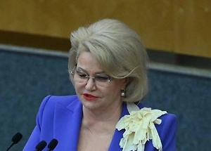 Мы просим провести амнистию, вот как сделали с Валерией. Она многодетная мать, болеет. А сколько ещё таких историй? Если это нетяжкие преступления, то, что касается нынешнего решения с Лерчек, конечно, я не могу не поддержать. Оно гуманное, абсолютно правильное.