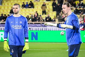 Во Франции оценили борьбу в ПСЖ фразой «Сафонов разрушил карьеру Шевалье»