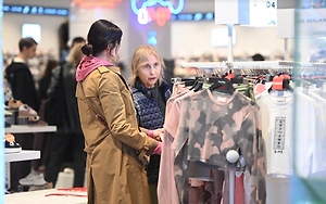 Россия установила исторический рекорд по импорту одежды из США