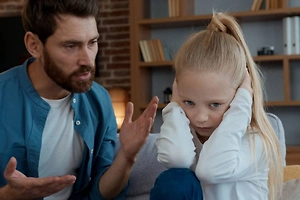 Эта фраза, которую слышал в детстве каждый, ломает нас на всю жизнь: Разбор психолога