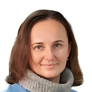 Клещи Hyalomma (хиаломма) — это род иксодовых клещей, которые считаются одними из самых крупных среди всех клещей. Обычные лесные клещи пассивны: они сидят на травинках и ветках кустарников и ждут, пока жертва пройдёт мимо, тогда они цепляются за одежду и могут долго ползать по телу в поисках подходящего места для укуса. Обычно выбирают участки с тонкой кожей — в паху, в подмышечных впадинах, на шее, за ушами, под коленками и между пальцами на ногах.